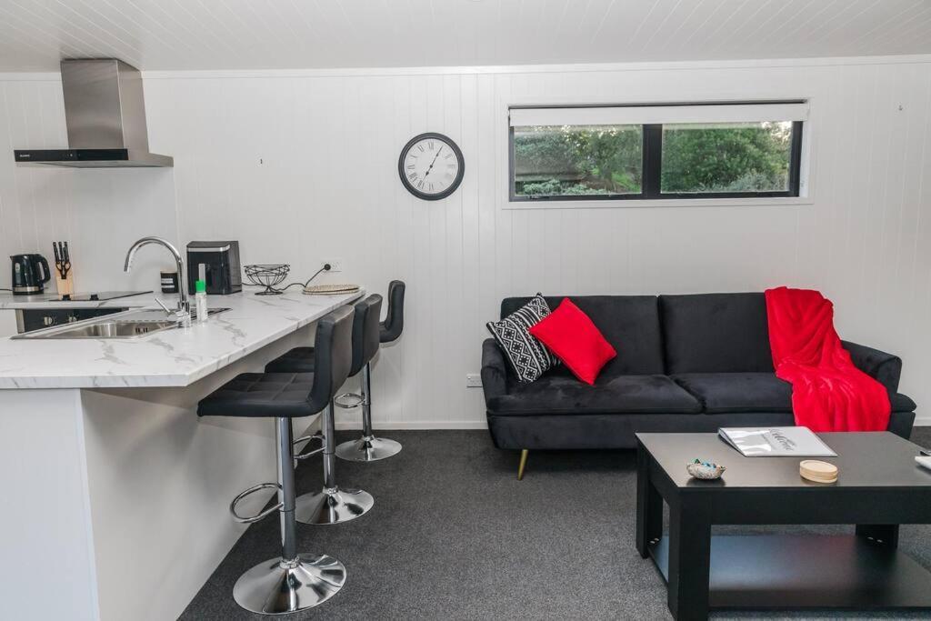 Ferienwohnung Bombay Hills Modern Retreat Auckland Exterior foto